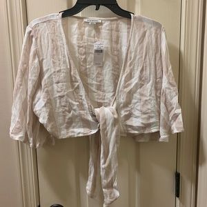 NWT tie front bell sleeve crop top
